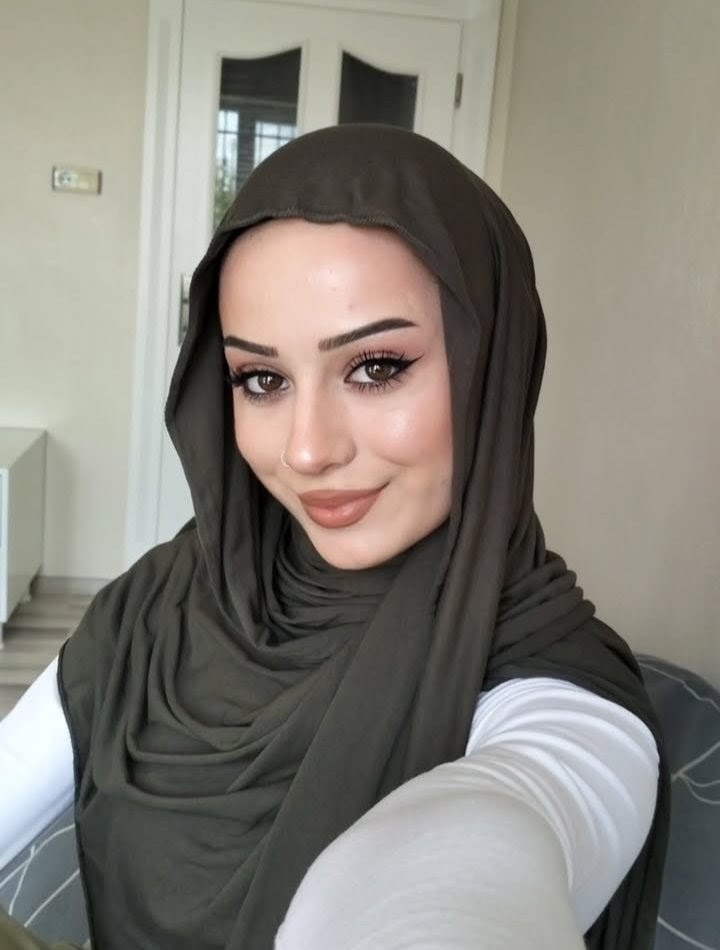 Akdiz Sevgili Tadında Escort Çiğdem