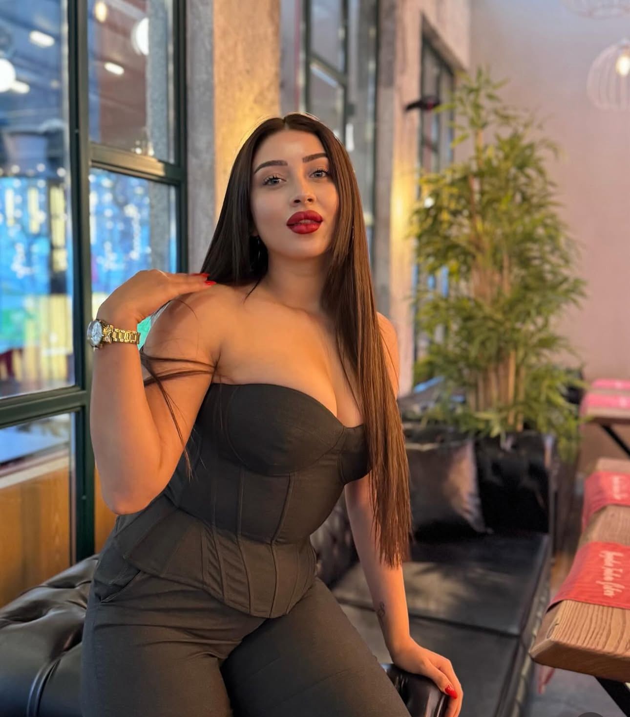 Çıraklı Zevkli Partner Bayan Escort Hande